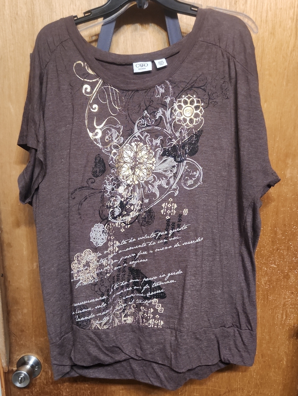 Cato Brown Short Sleeve Tee with Gold and Cream Floral Graphic